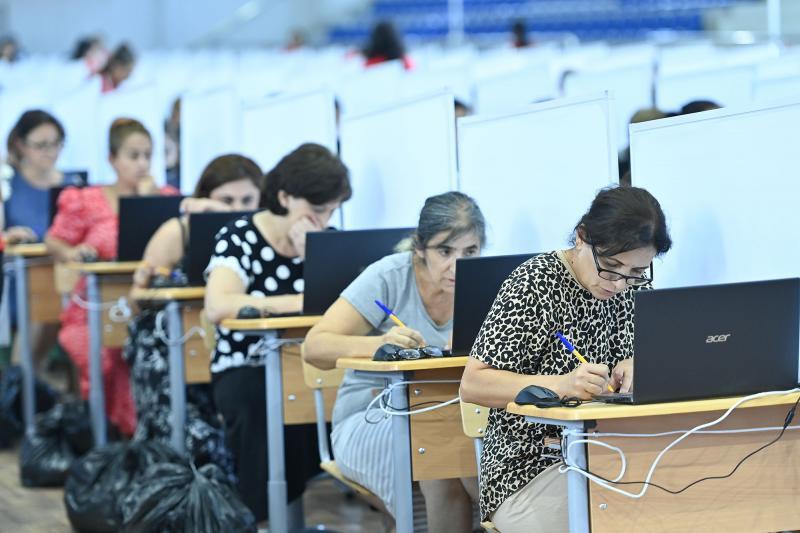 İkili ixtisası olan müəllimlər hər iki fənn üzrə sertifikasiyadan keçməlidir?  AÇIQLAMA