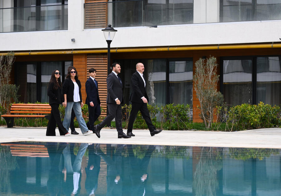 Emin Ağalarov Prezident ailəsinin “Sea Breeze”dən görüntülərini paylaşdı 