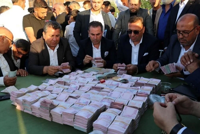 Bu toyda 6.5 milyon pul yığıldı  5 min qonaq...  FOTO