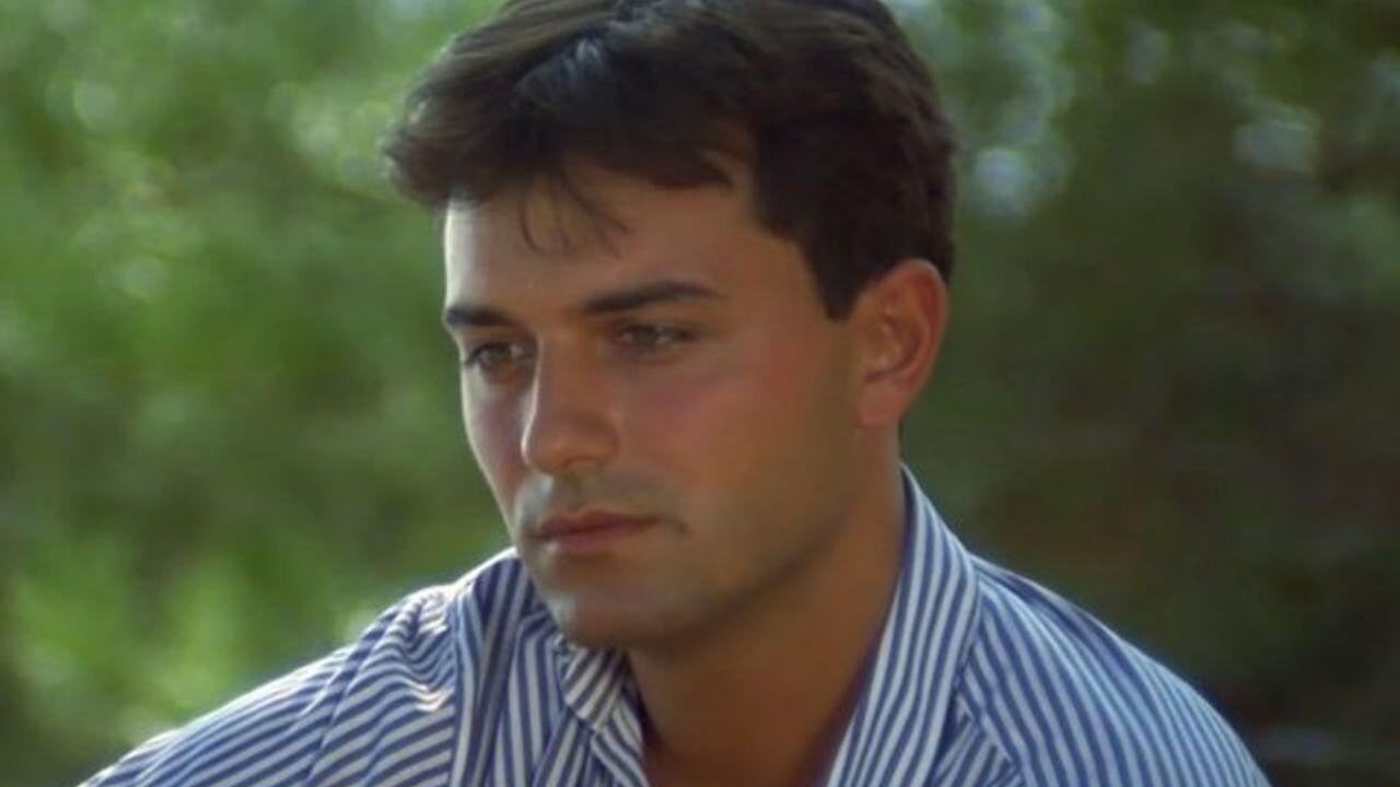15 il sonra ekrana qayıdır  FOTO