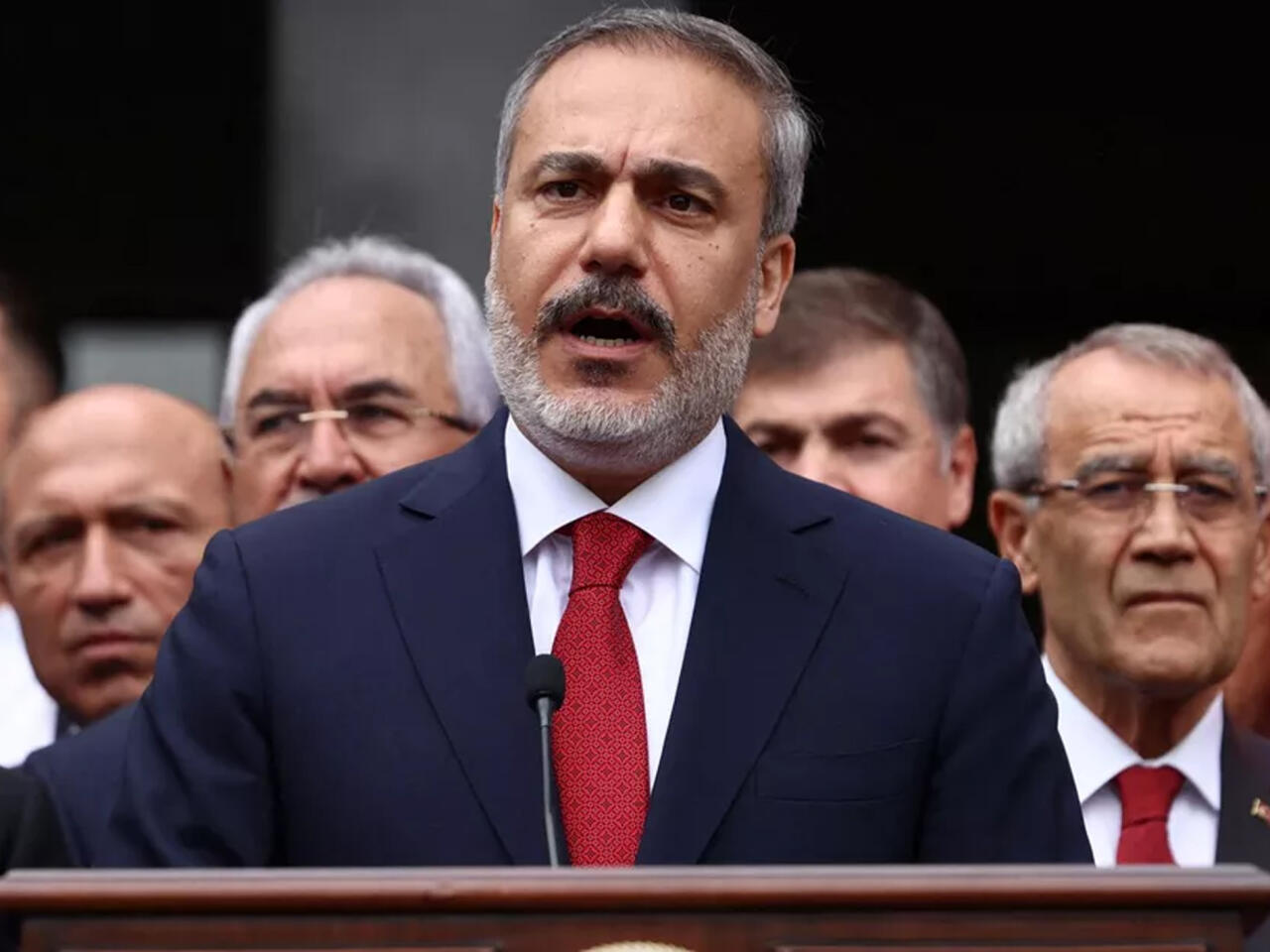 "İsraili dayandırmadan bu mümkün deyil"
