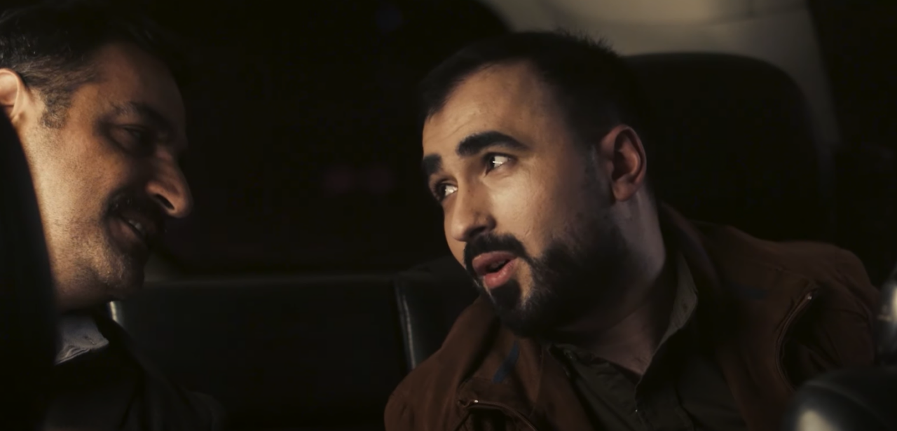 Azərbaycanda aktyorlara hücum oldu: bığlarını qırxdılar və… 