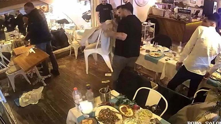 Restoranda dəhşətli anlar: hər kəsə atəş açdı  FOTO