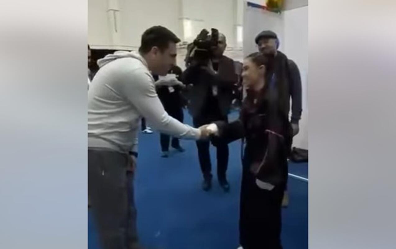 Erməni spiker iştirakçımıza uğurlar arzuladı 