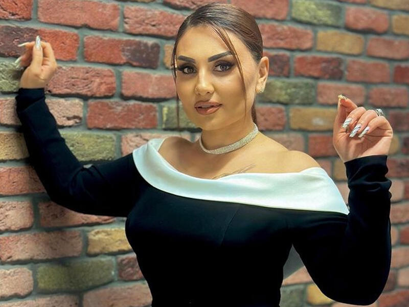 "Ən abırlı geyinən müğənni mənəm"  VİDEO