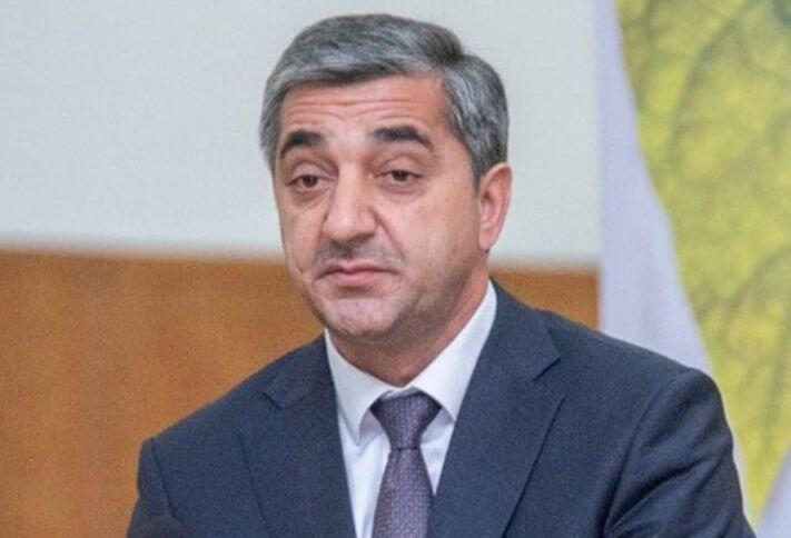Yeni təyin edilən nazir kimdir?  DOSYE