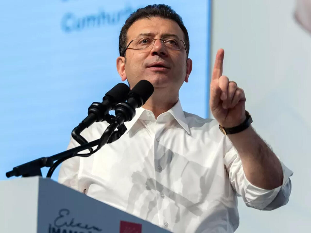 İmamoğlunun məhkəməsindən ilkin QƏRAR  FOTO