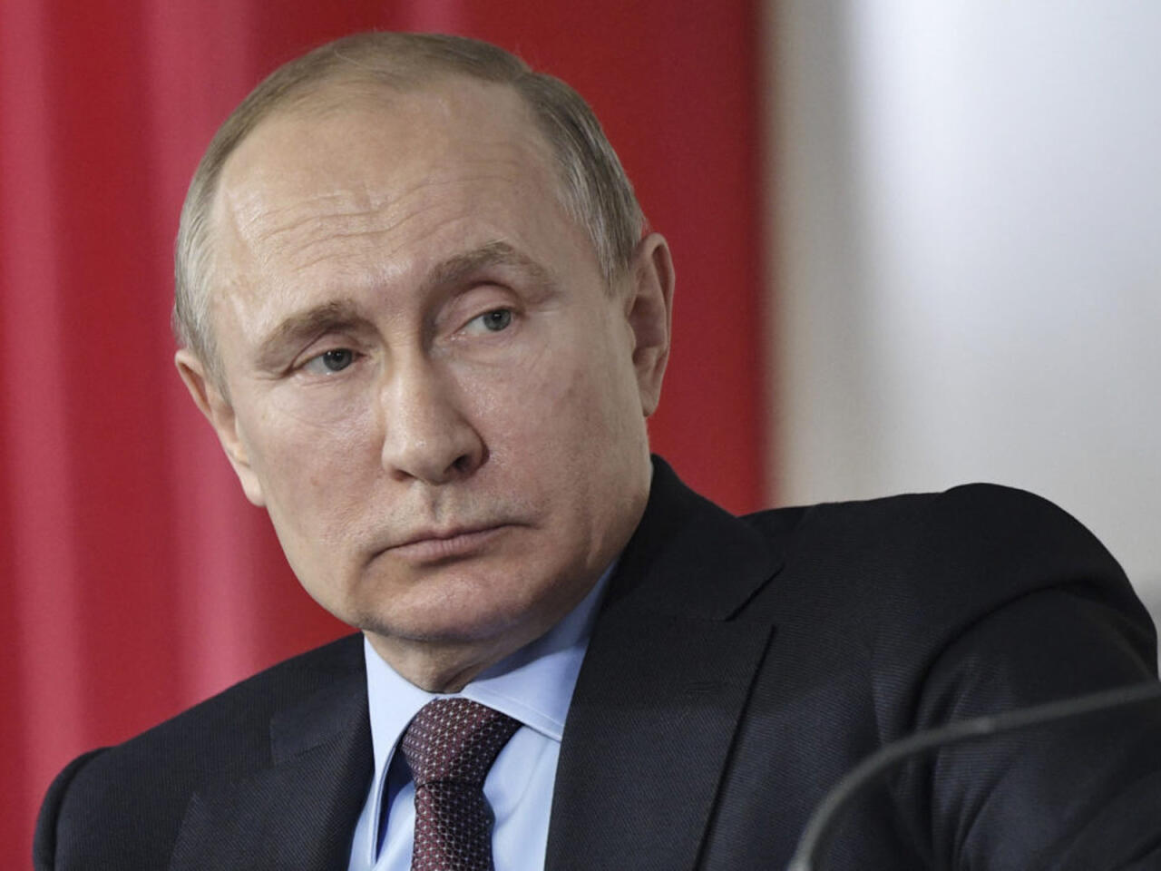 Putin Ukraynaya hazırkı cəbhə xəttində atəşkəs təklif edir