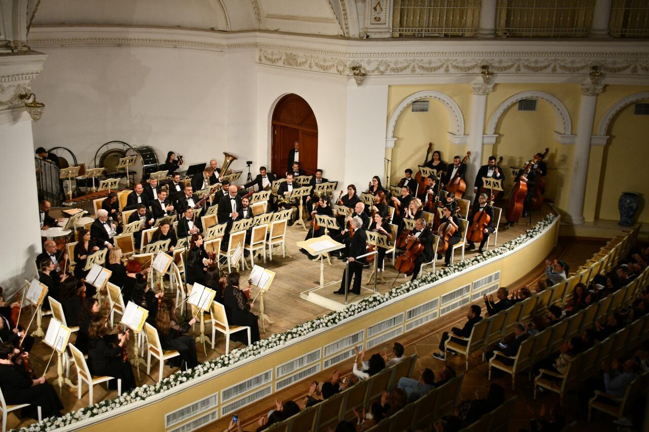 Üzeyir Hacıbəyli adına Azərbaycan Dövlət Simfonik Orkestrinin konserti keçirilib  FOTO