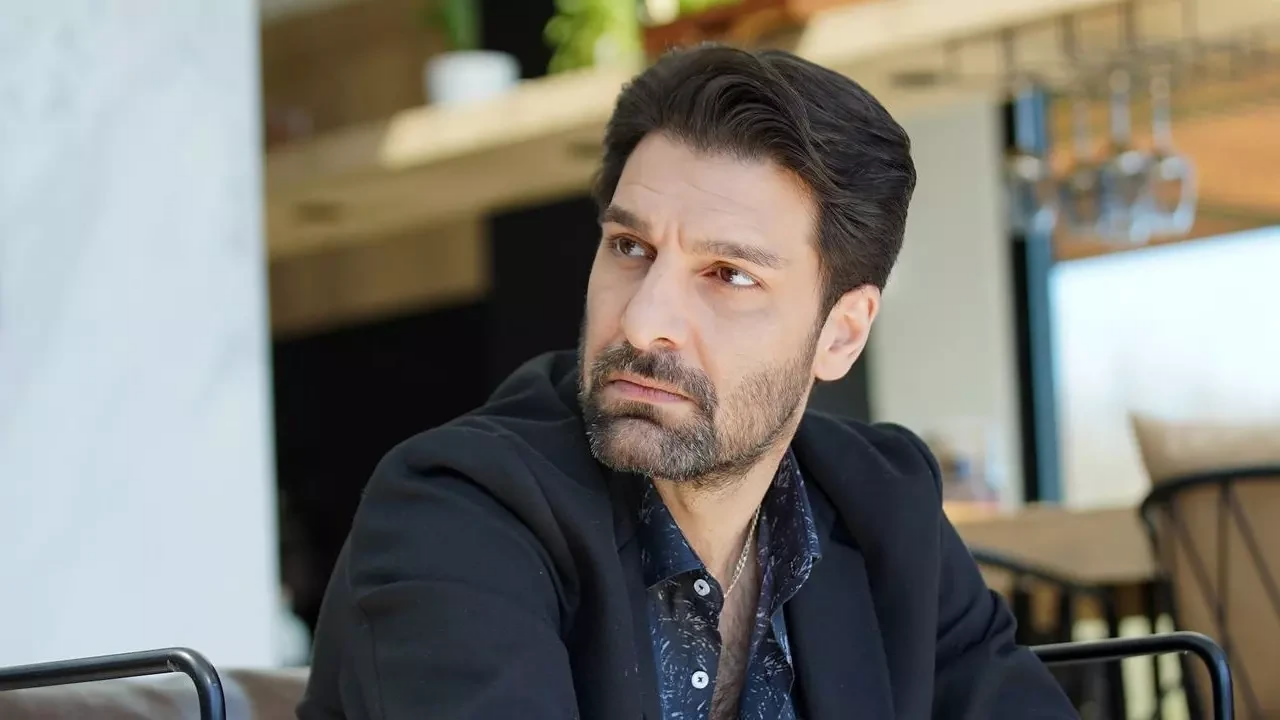 "Karga" 13 illik sevgilisi ilə NİŞANLANDI  VİDEO