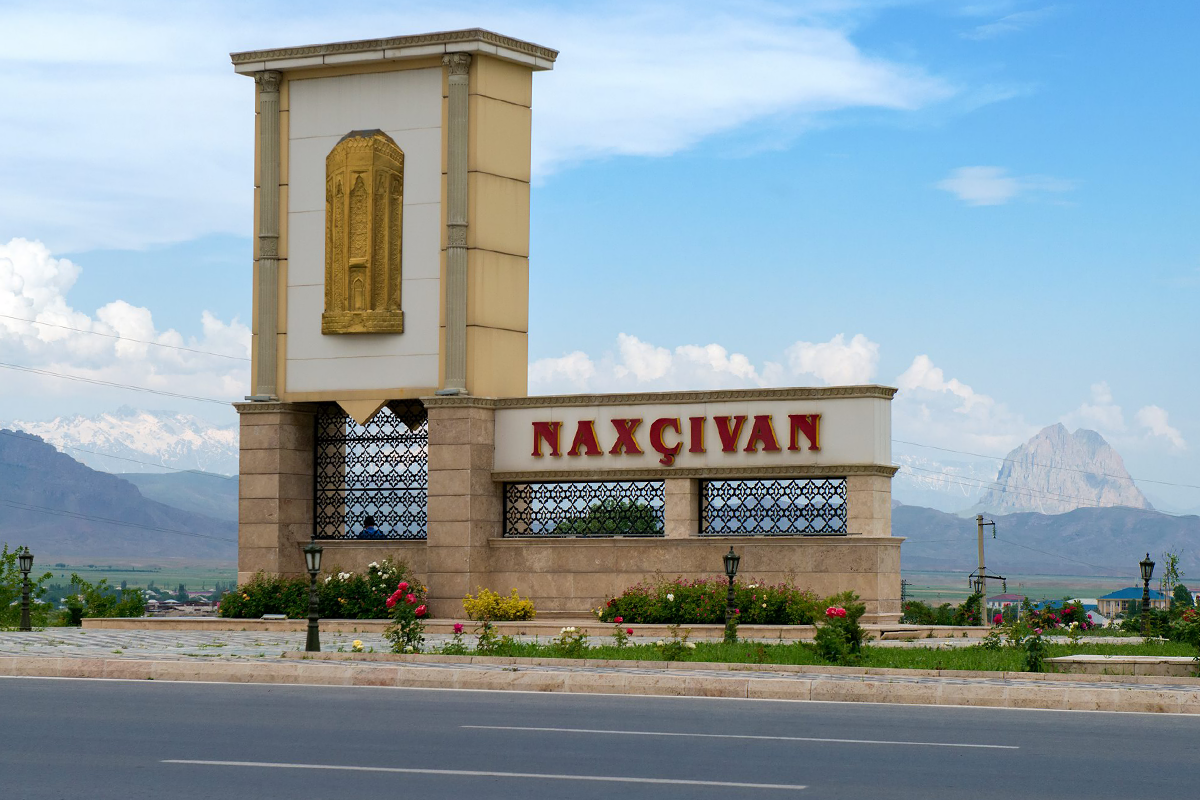Bu yolla birbaşa Naxçıvana gedəcəyik 