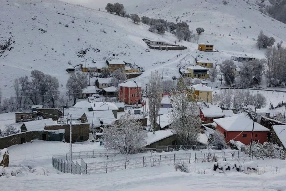 Laçın nağılvari mənzərəyə büründü 