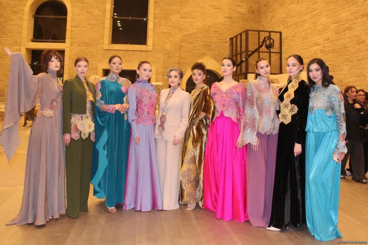 Bakıda ilk dəfə Beynəlxalq Mədəniyyət və Sənət Moda Həftəsi keçirildi  FOTO