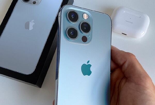 "İphone"lar bahalaşacaq  "Apple" iki seçim qarşısındadır