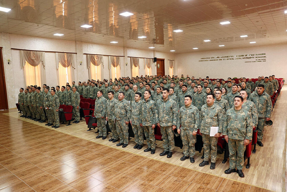 Müdafiə Nazirliyi həftəlik icmalı təqdim edib 