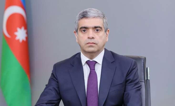 Nazir tanınmış cərraha vəzifə verdi 