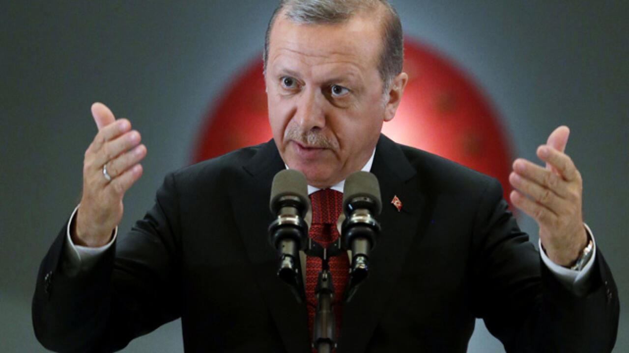 Ərdoğan Qara dənizdə gəmilərə hücumlara sərt mövqe sərgilədi