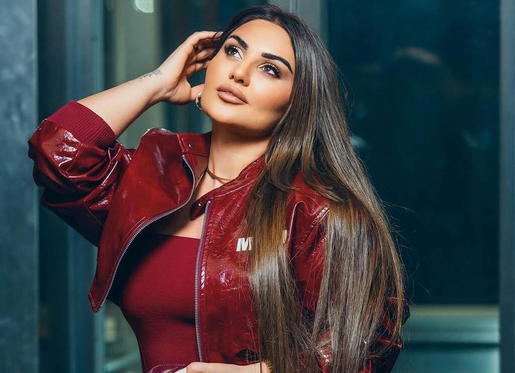 "Fotosessiyalarıma 3 min verirəm"  Şəbnəmdən Xuramana cavab 