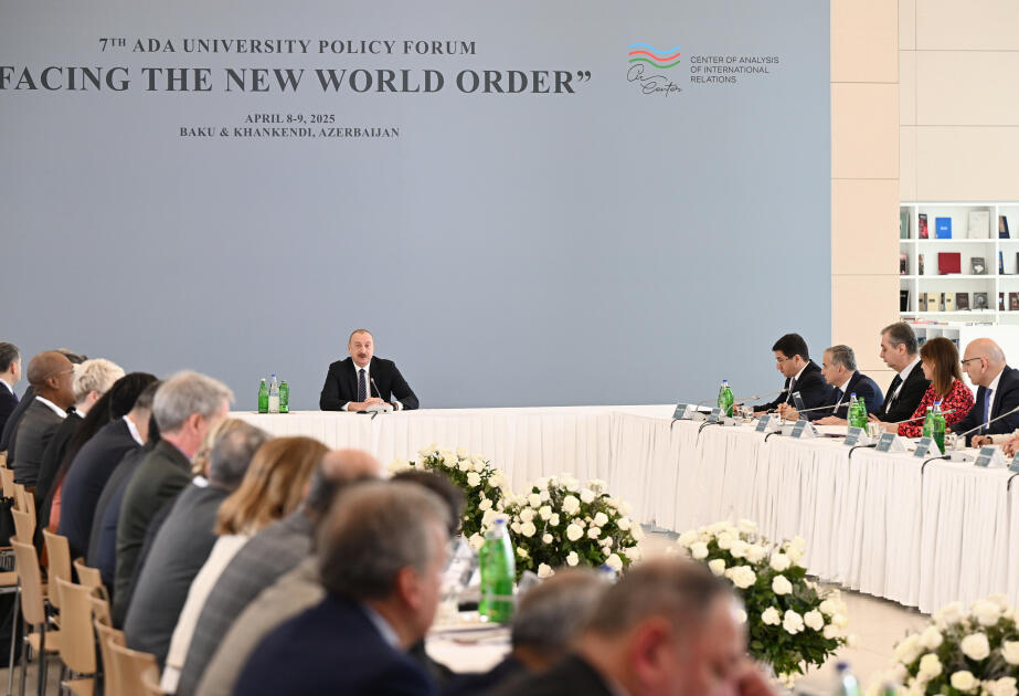 Prezident beynəlxalq forumda Avropa Komissiyasının Azərbaycana münasibətindən danışıb