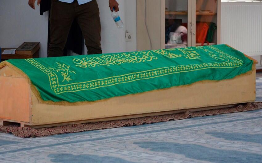 T&uuml;rkiyəli məşhur aktyor vəfat etdi  FOTO