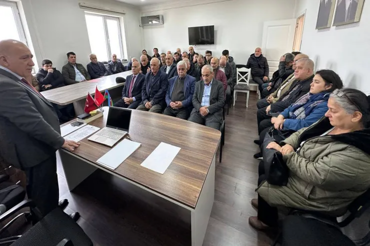 Pənah H&uuml;seyn istefa verdi, yerinə o SE&Ccedil;İLDİ 