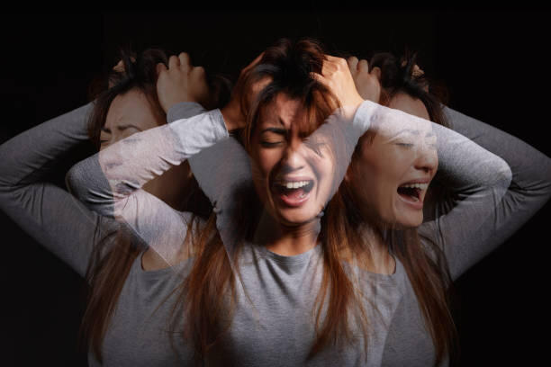 Şizofreniya xəstələri dərmansız qalıblar: Səhhətləri ağırlaşır və ətraf üçün təhlükə yaradır