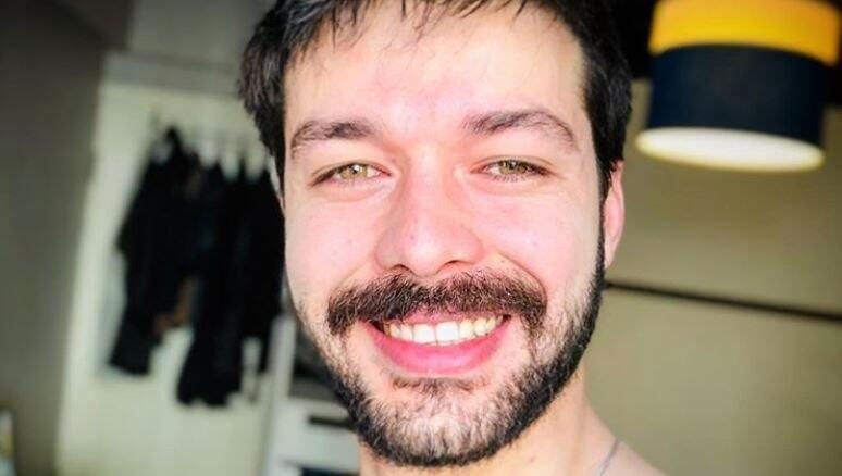 Hilmi Cem nişanlandı 