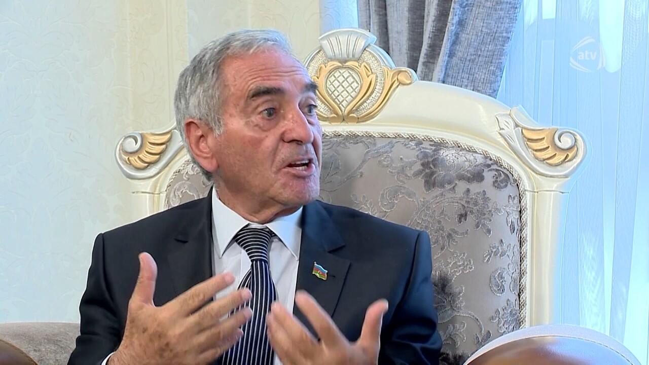Xalq artisti: "Universitetə pulla girmişəm"