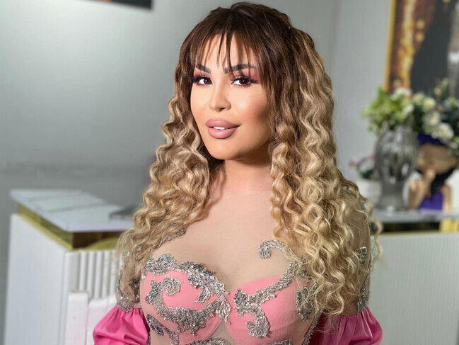 "Mənim &uuml;&ccedil;&uuml;n deyib ki, tərbiyəsizdir, PİS QIZDIR"