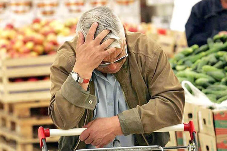 Marketlərdə satışdan çıxarılır  Görün içindən nə tapıldı  FOTO