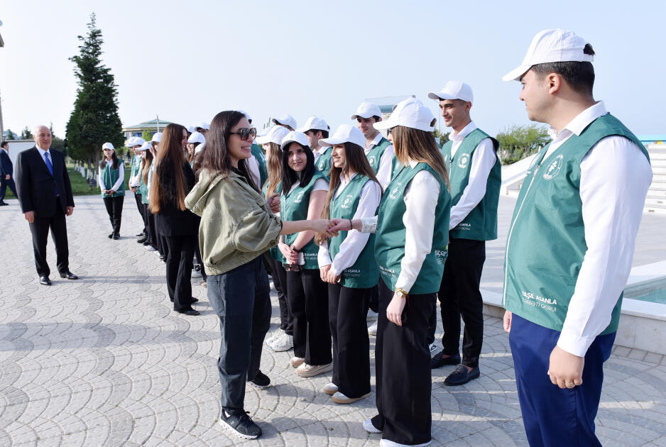 Sumqayıtda ağacəkmə aksiyası keçirilib  FOTO