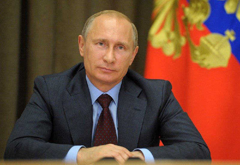 Bu şəxslər Rusiya vətəndaşlığından çıxarılacaq  Putin qanun imzaladı
