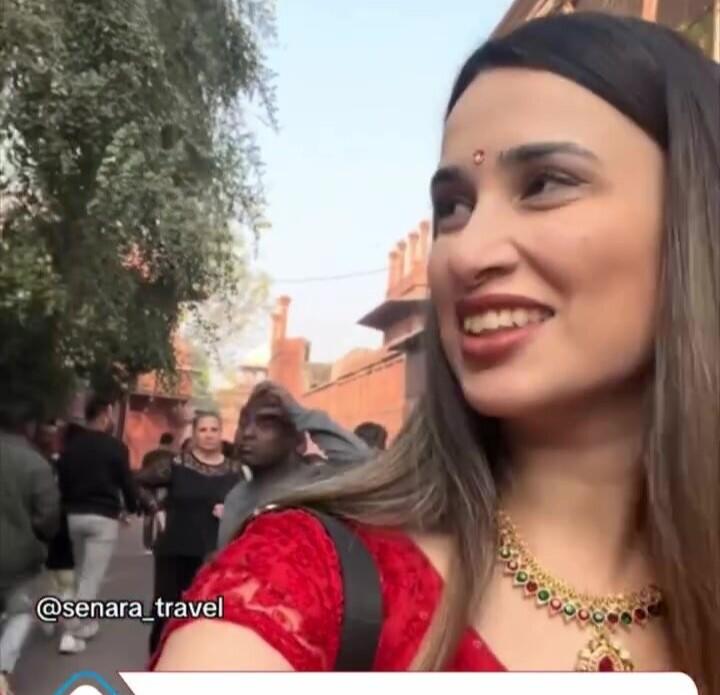 Azərbaycanlı qızın hindistanlılarla ÇƏTİN ANLARI 