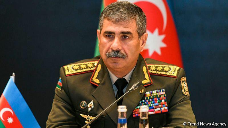 Zakir Həsənov Ramazan bayramı münasibətilə Azərbaycan Ordusunun şəxsi heyətini təbrik edib