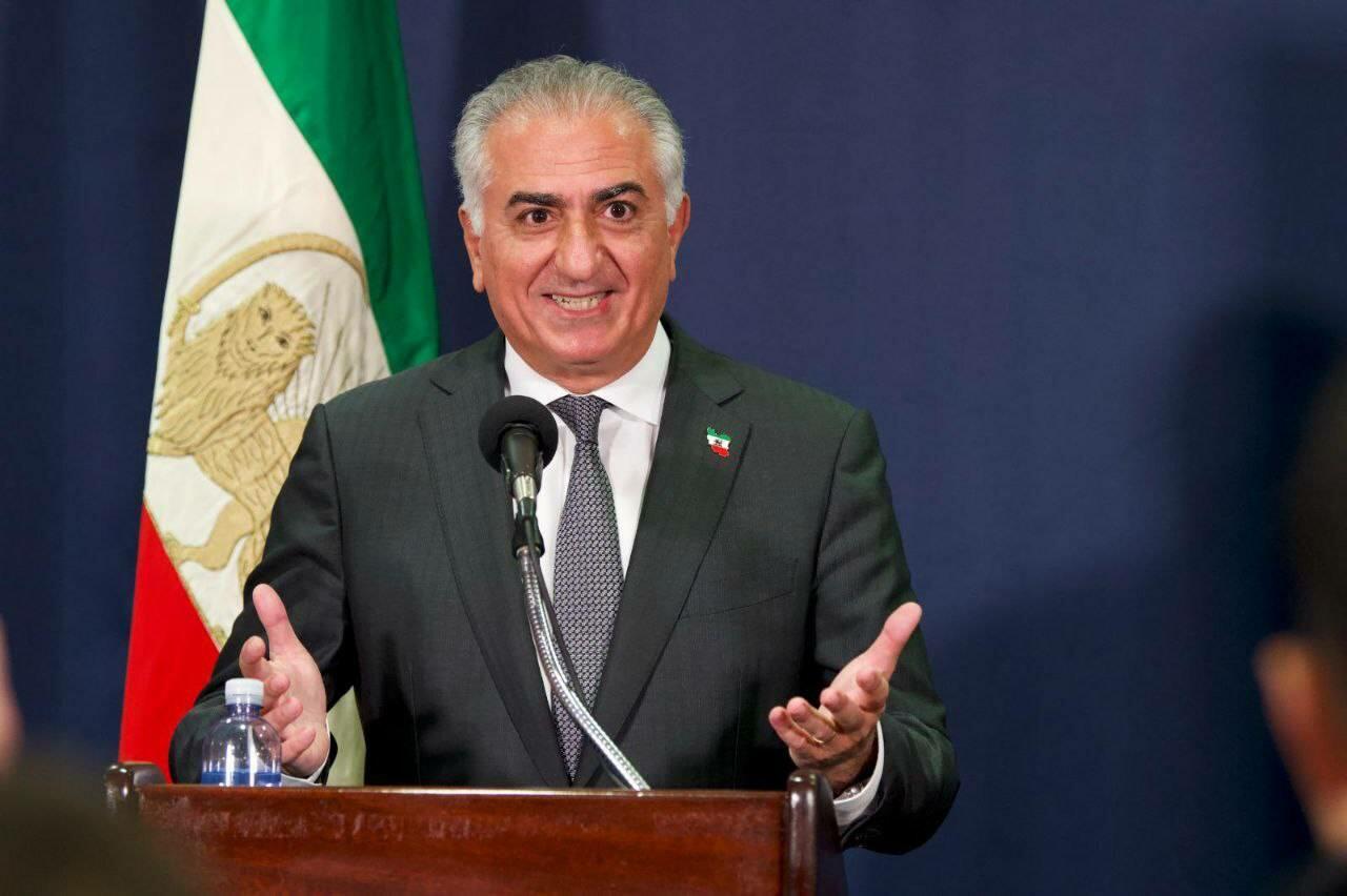 Rza Pəhləvi Trampa