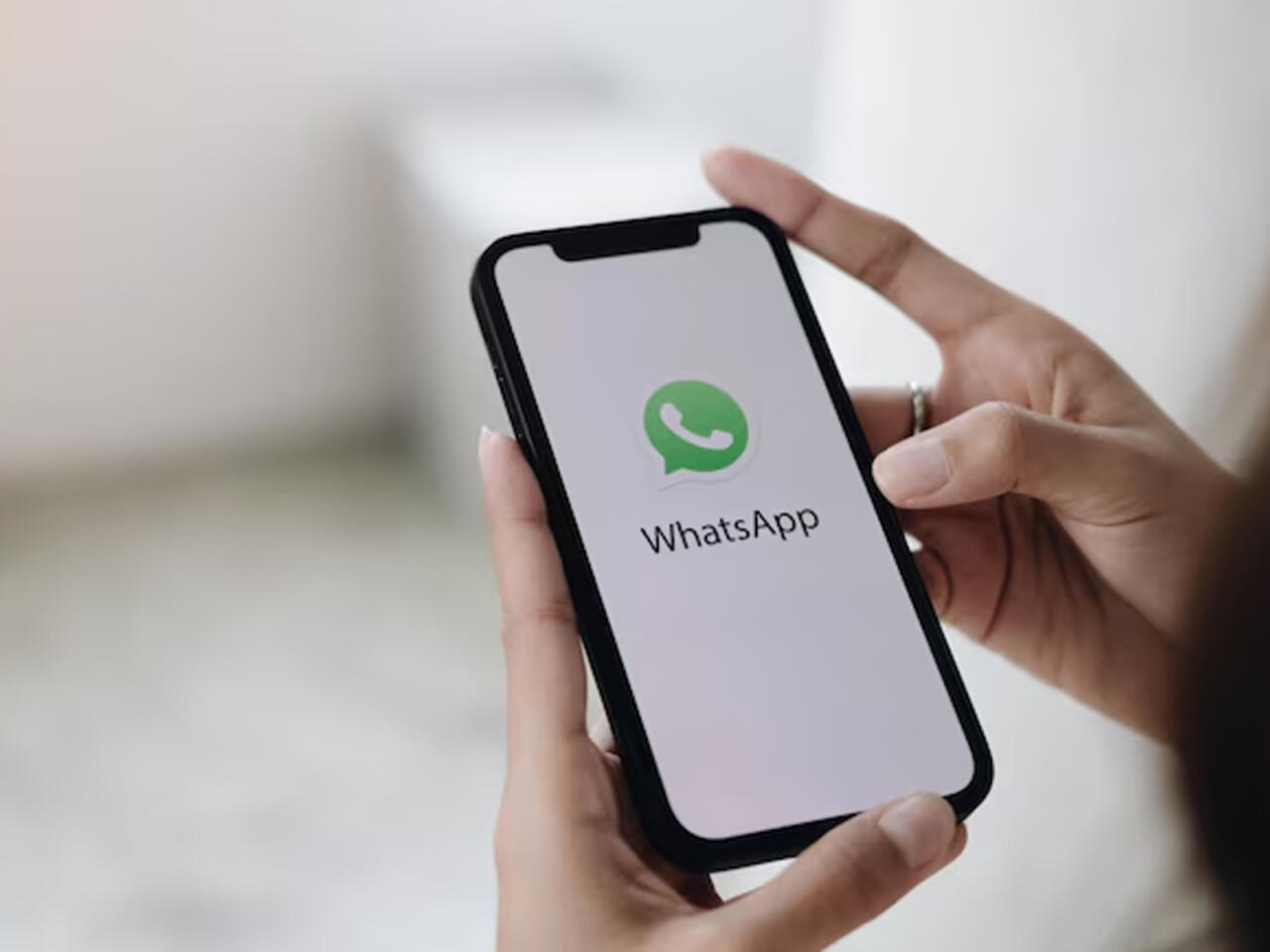 Bu işarə varsa deməli "WhatsApp" mesajlarınızı başqası oxuyur