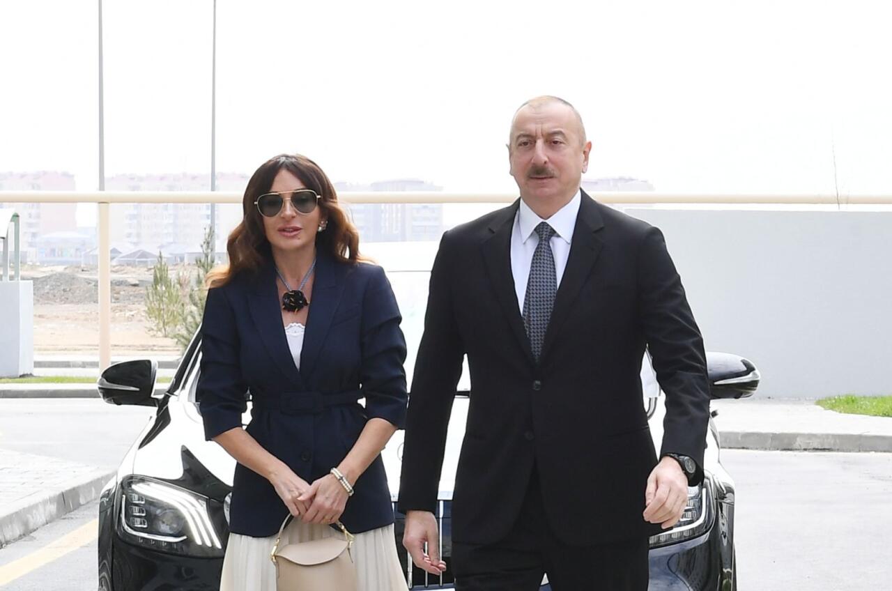 Prezident və Birinci xanım Gəncədə bazalt məhsullarının istehsalı müəssisəsinin təməlqoyma mərasimində iştirak ediblər