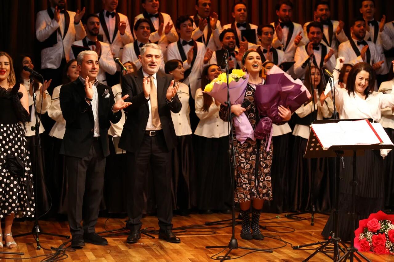 Kino musiqisinə həsr olunan &ldquo;İki k&ouml;n&uuml;l g&ouml;r&uuml;şəndə&rdquo; adlı konsert ke&ccedil;irilib 