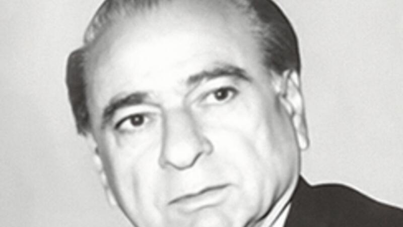 On altı il nazir işlədi, "Jiquli" sürürdü  Sürücüsü də yox idi 