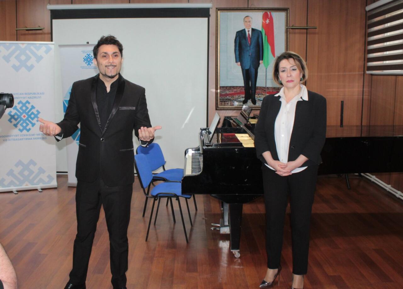 Gəncədə fortepiano və vokal ixtisasları üzrə ustad dərsləri təşkil olunub  FOTO