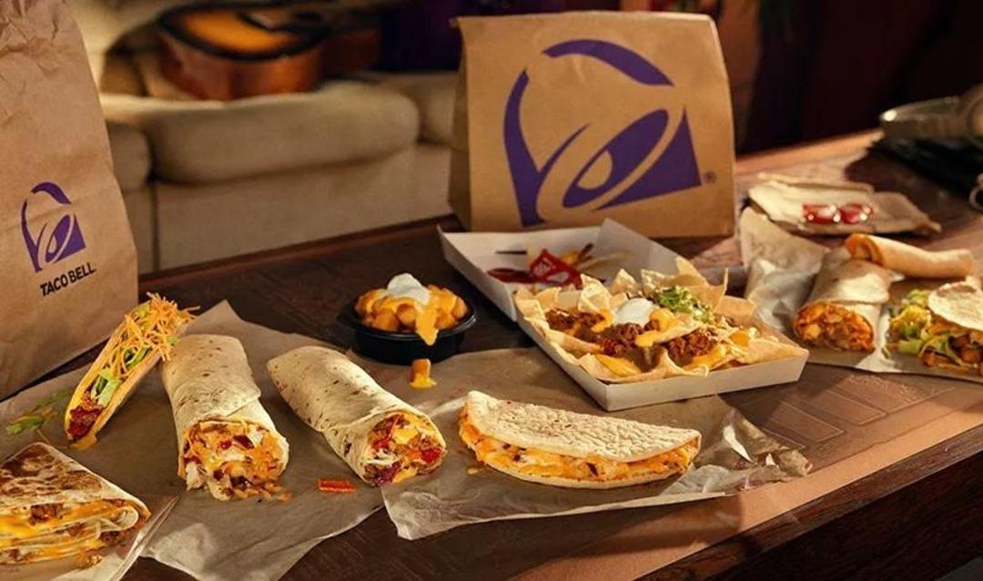 Məşhur fast food şəbəkəsi iflasın astanasında: Restoranlar bağlanır
