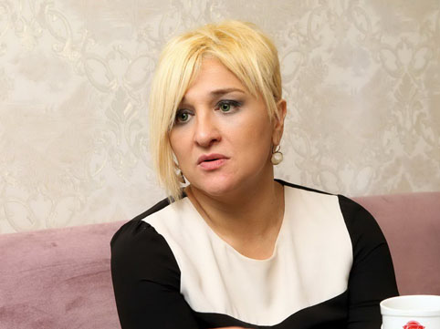 Mətanət həmin hadisəni danışıb AĞLADI  FOTO
