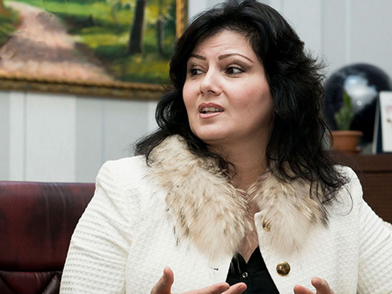 "Oğlumla küsülüdür, mənə də salam vermir"