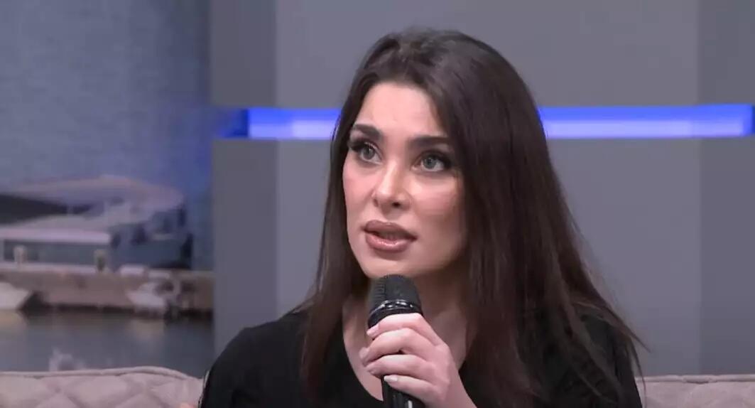 Rahidəyə efirdə evlənmə təklifi edildi 