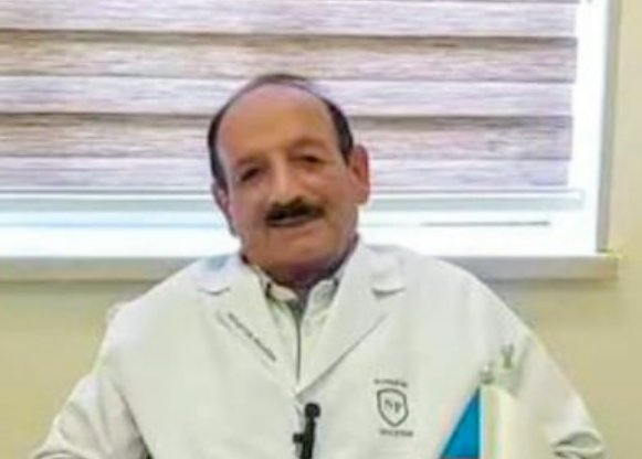 Avtomobil kanala aşdı  Ke&ccedil;miş baş həkim &ouml;ld&uuml; 