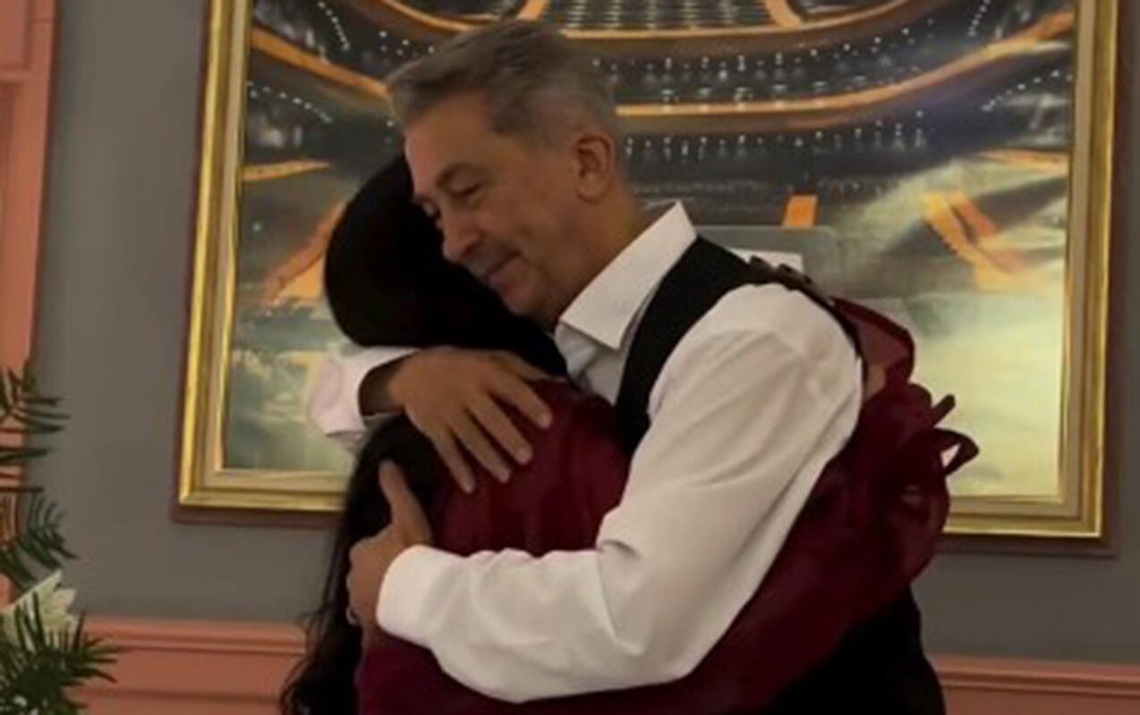 &ldquo;O g&uuml;n olsun, sənə &ccedil;ata bilim&rdquo;  &ldquo;Bəxt &uuml;z&uuml;y&uuml;&rdquo;n&uuml;n H&uuml;seynindən xanımına 