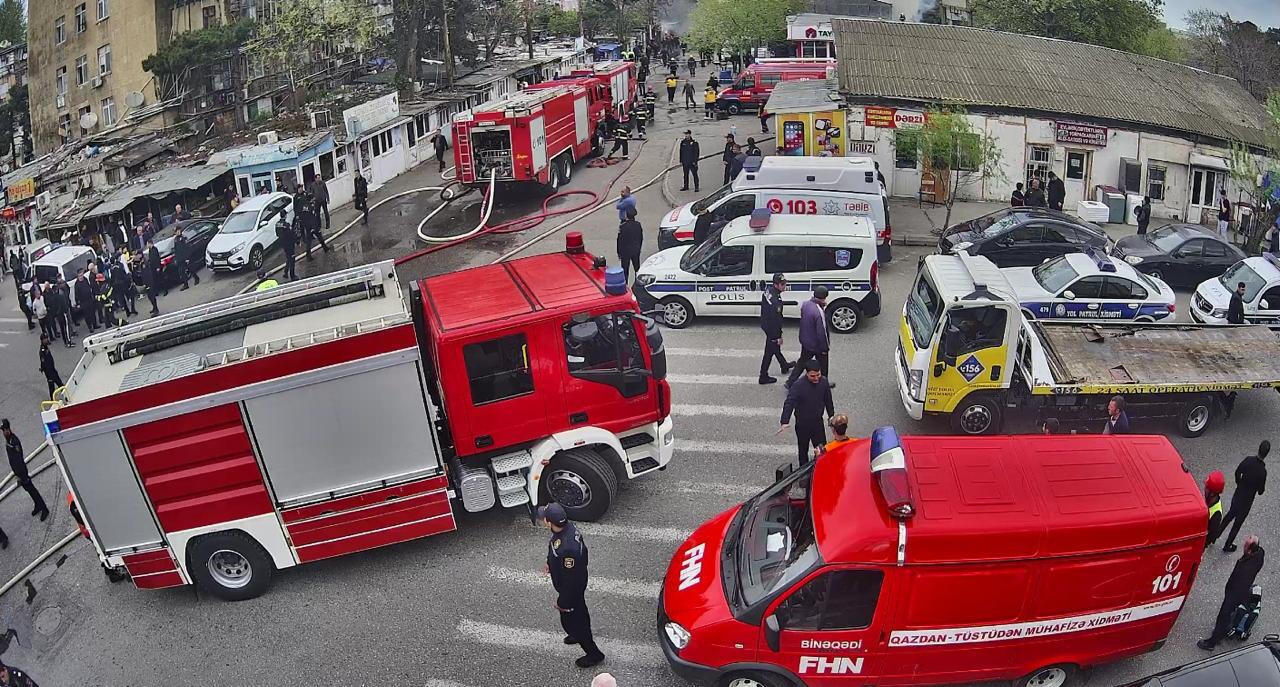 Binəqədidə yanğına gör, yollar bağlandı 
