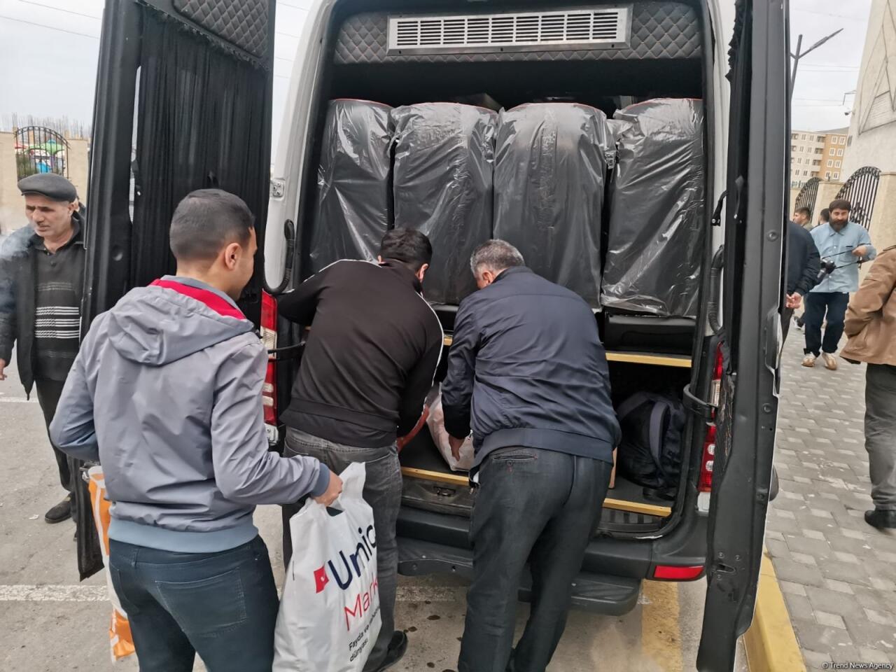 Ağdamın Sarıcalı kəndinə növbəti köç karvanı yola salınıb 