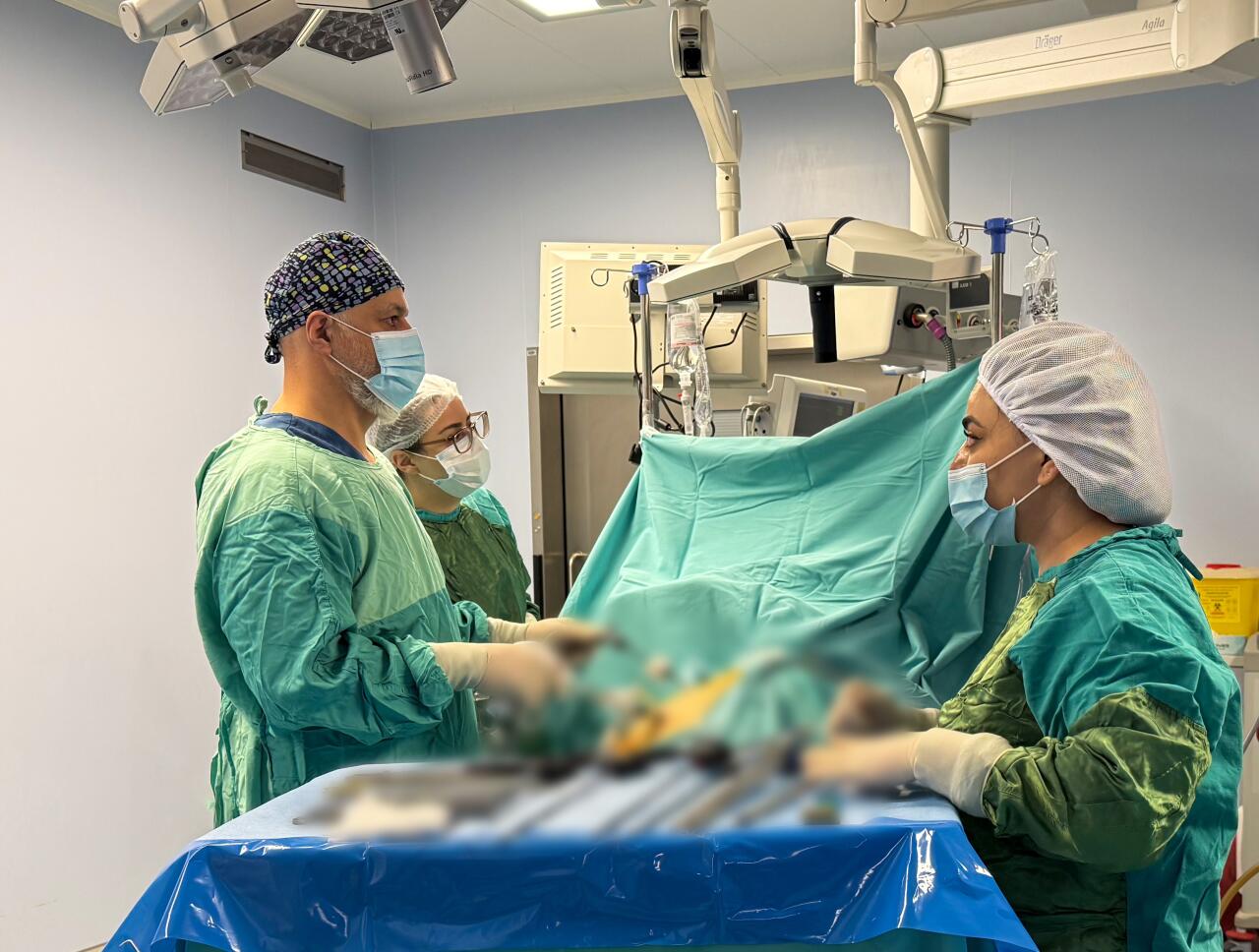 Azərbaycanda ilk dəfə canlıdancanlıya böyrək transplantasiyası əməliyyatı həyata keçirilib