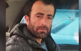 6 uşaq atasını vurub öldürən